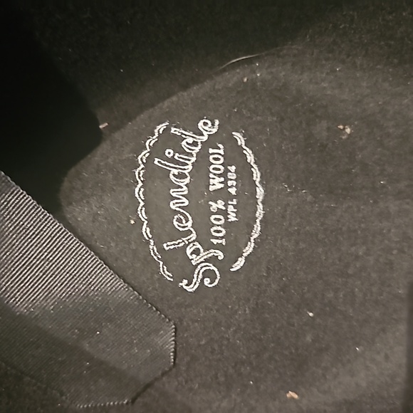 Vintage Splendide Black 100% Wool Veiled Fedora - Elegant & Timeless - Picture 5 of 15